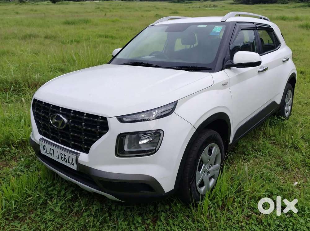 Hyundai Venue S, 2020, Petrol