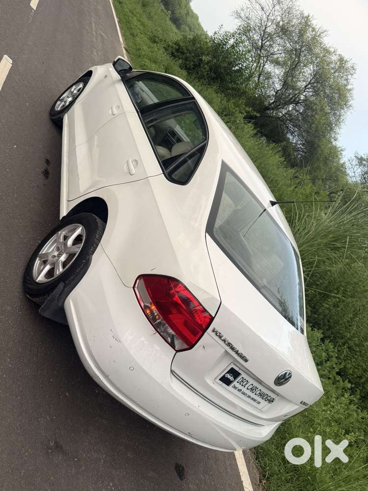 Volkswagen Vento 1.5 Tdi Highline Plus At, 2013, Diesel