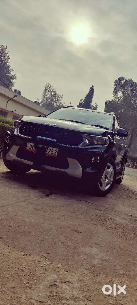 Kia Sonet 2023 Petrol Well Maintained