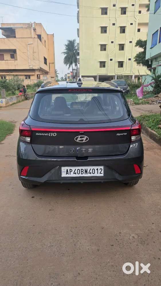 Hyundai Grand I10 Nios 2023 Sportz Less Driven