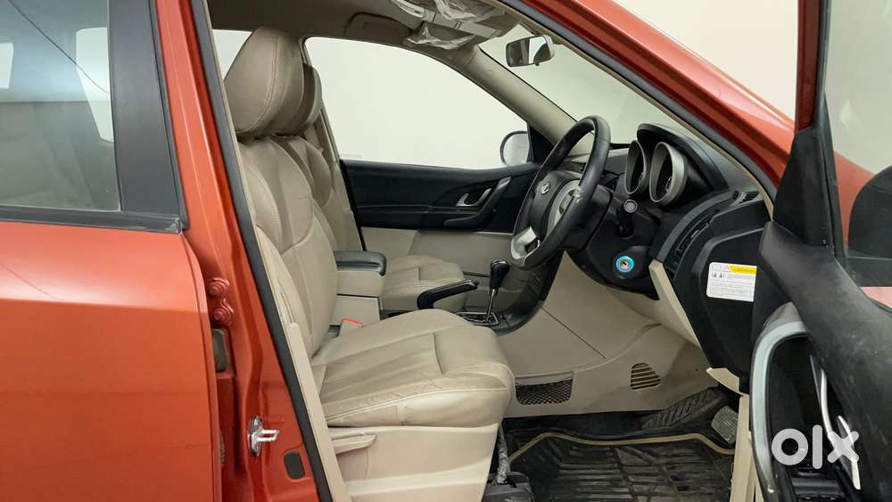 Mahindra Xuv500 W8 At, 2016, Diesel