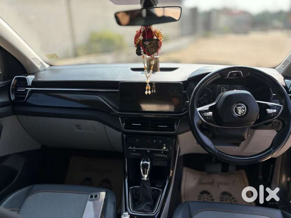 Skoda Kushaq Style 1.0l Tsi At, 2022, Petrol