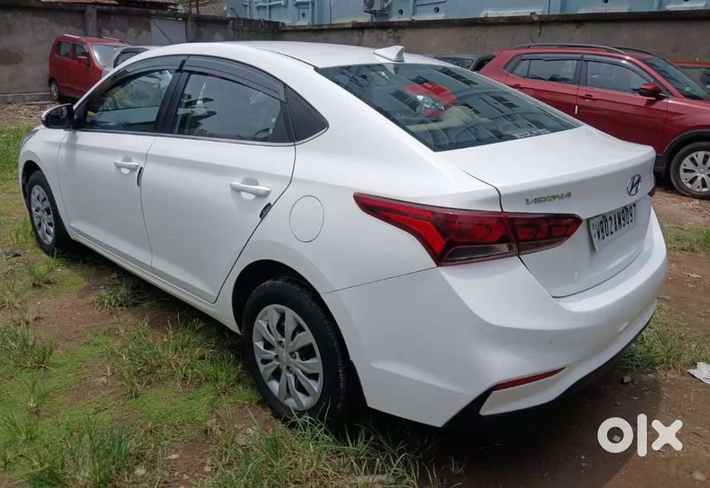 Hyundai Verna 1.4 Vtvt Ex, 2019, Petrol