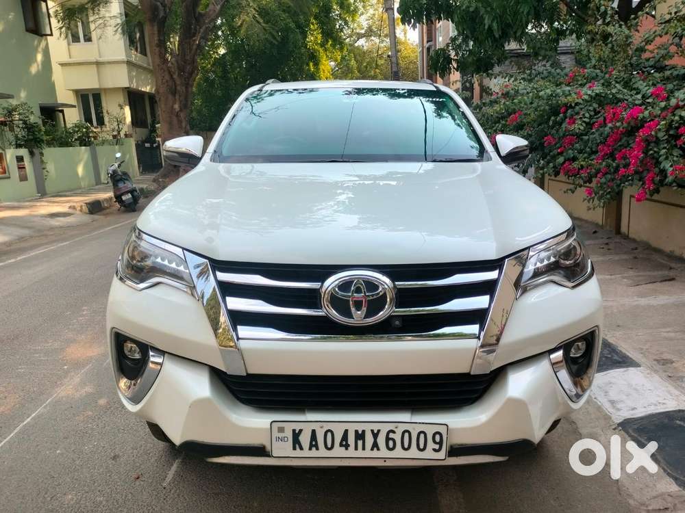 Toyota Fortuner 4x2 At 2.8 Diesel, 2020, Diesel