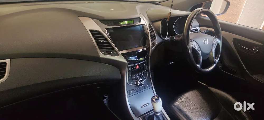 Hyundai Elantra Crdi 2015