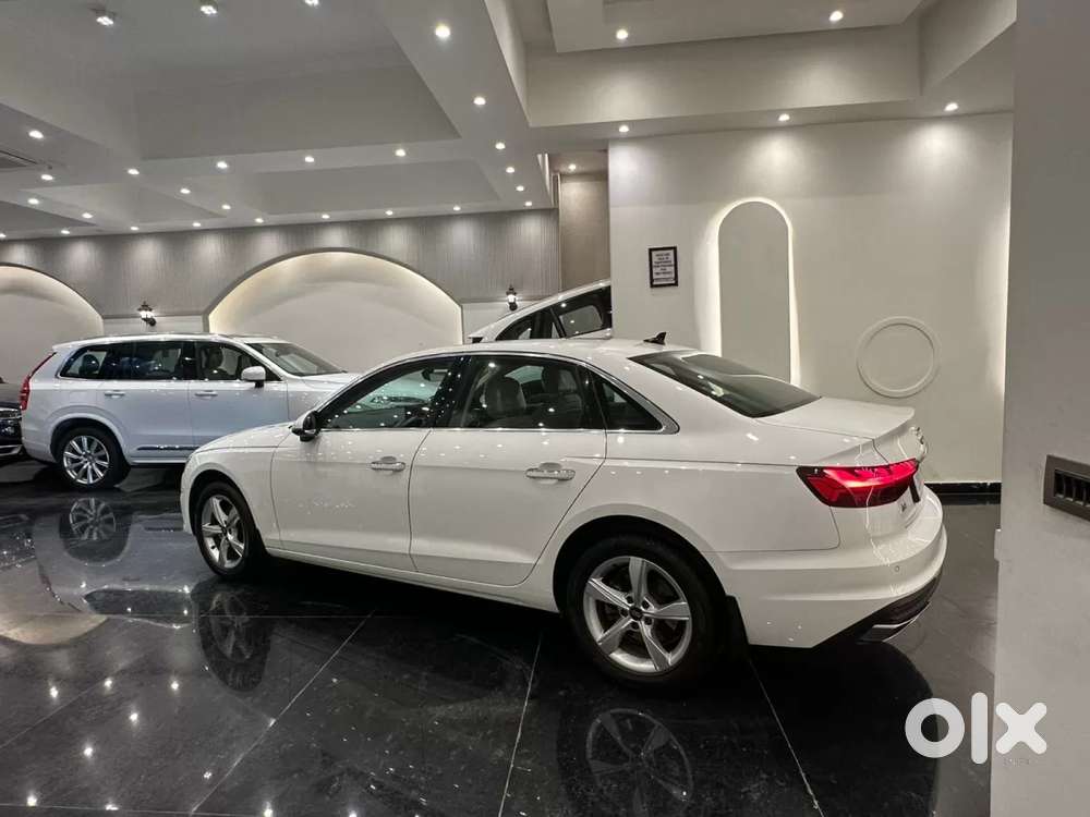 Audi A4 2.0 Premium 40 Tfsi, 2023, Petrol