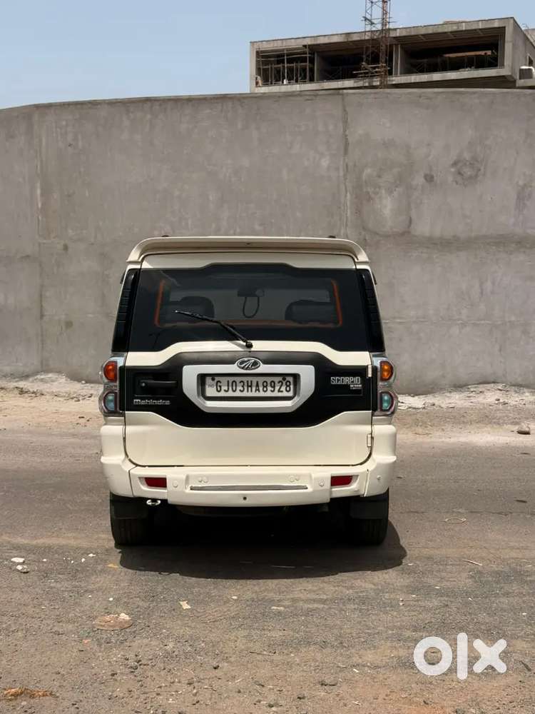 Mahindra Scorpio Classic 2015