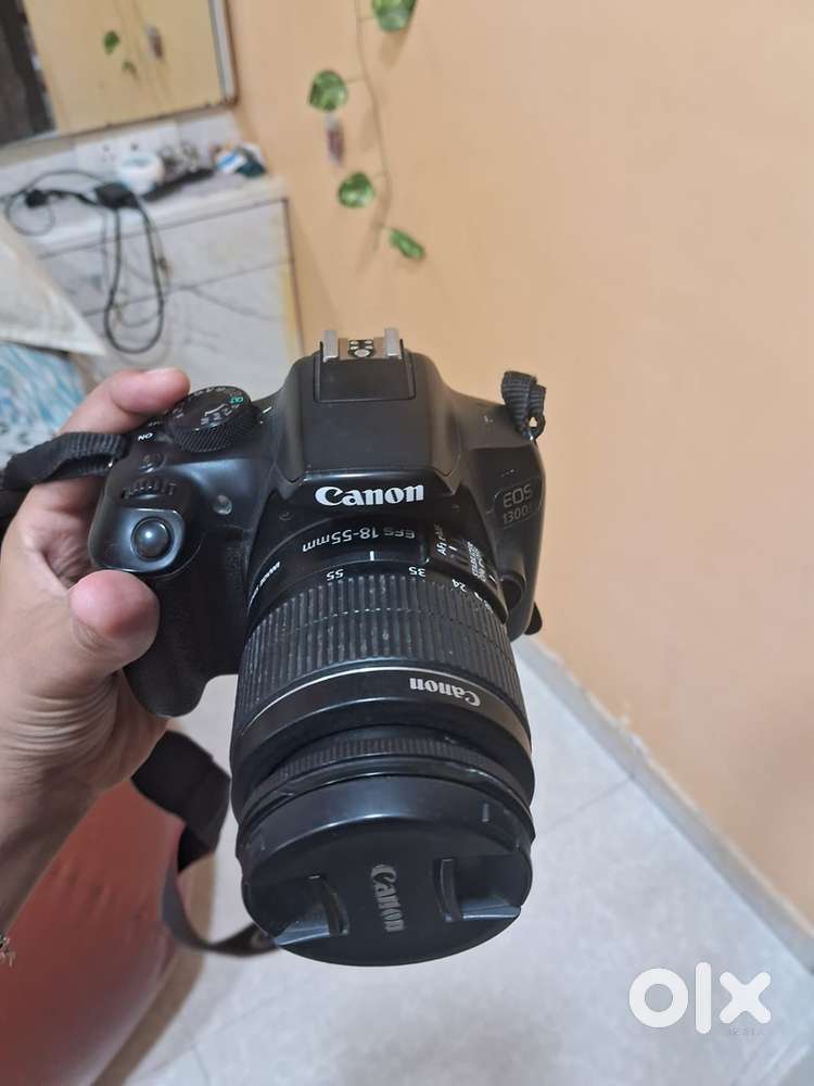 Canon EOS 1300 D