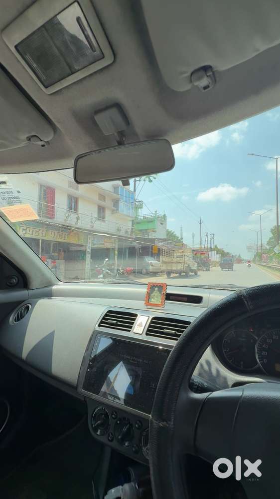 Maruti Suzuki Swift 2010