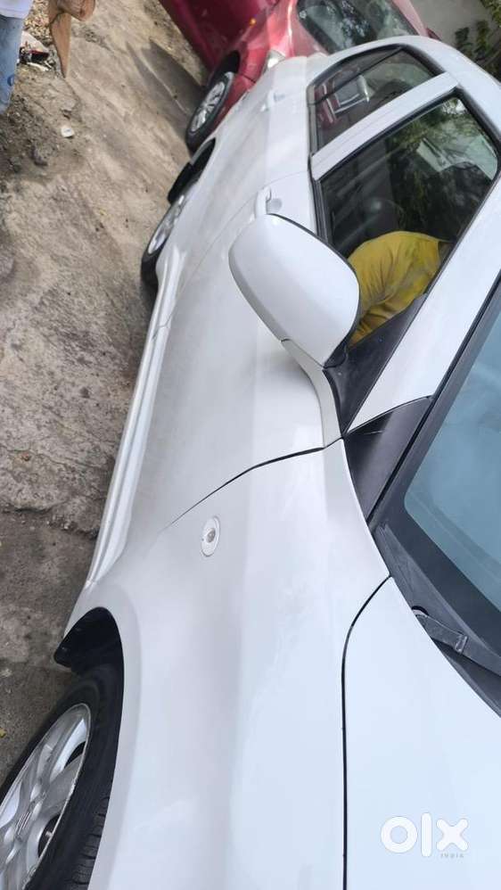 Maruti Suzuki Swift Dzire 2011 Diesel Well Maintained