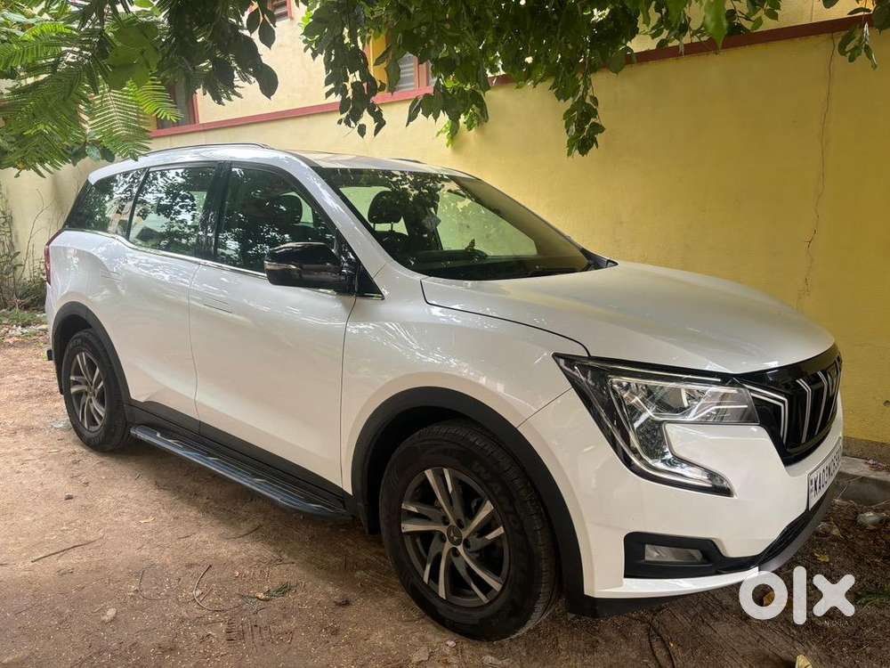 Mahindra Xuv700 2023 Diesel Well Maintained