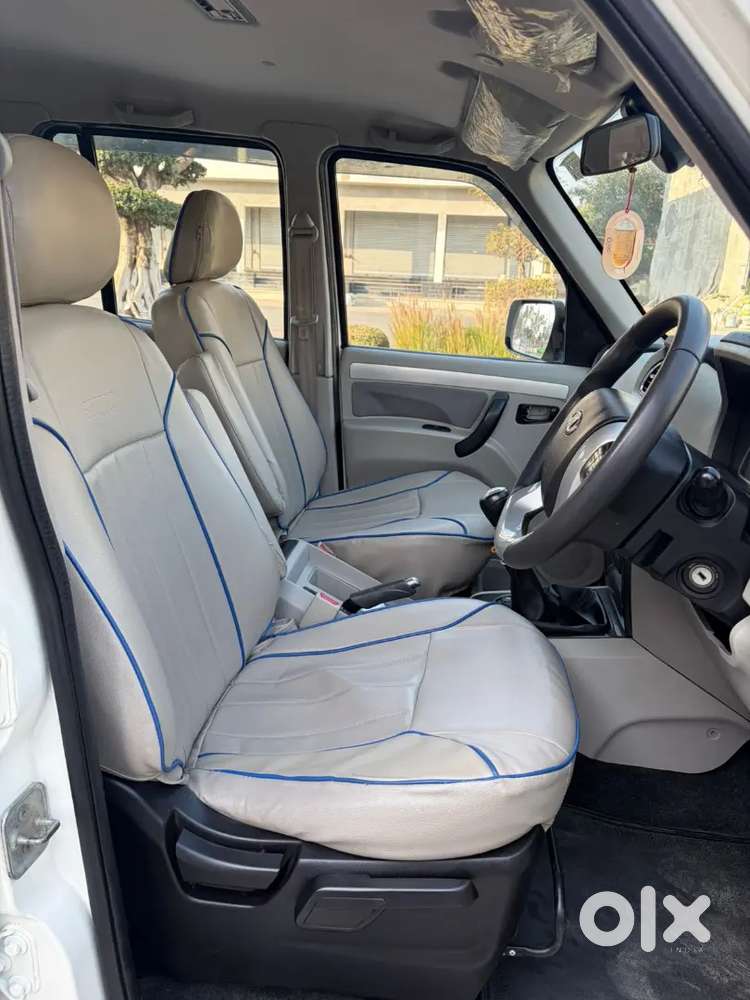 Mahindra Scorpio Classic 2016 Diesel 92000 Km Driven