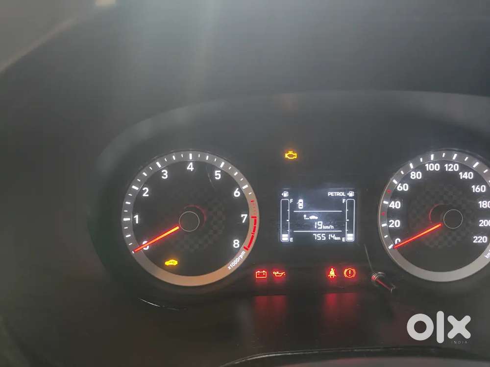 Aura For Sell Cng 2022 Model 75000 Km Driven