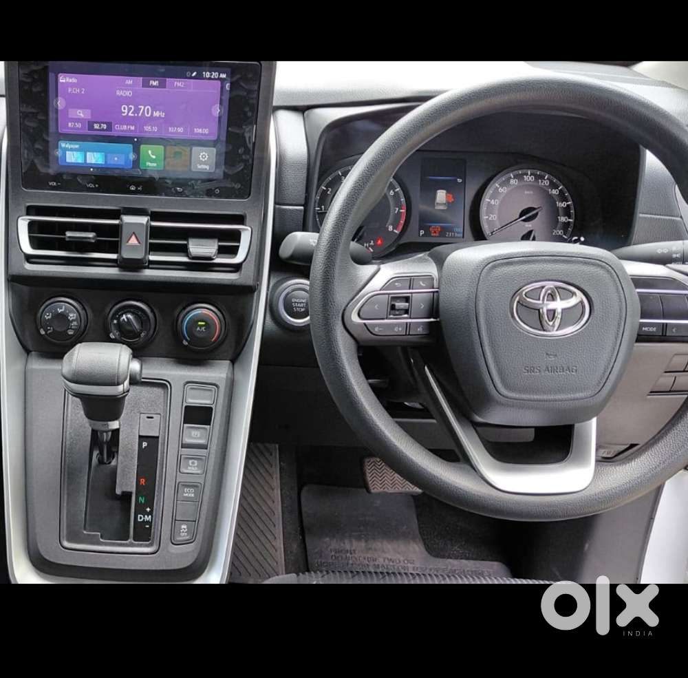 Toyota Innova Crysta 2.8 Gx At, 2022, Diesel