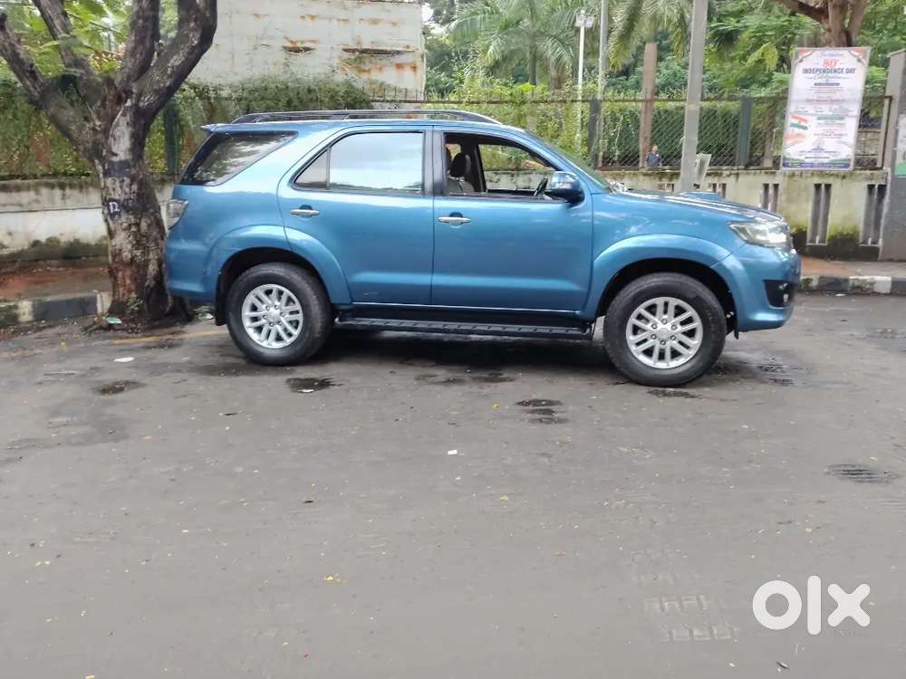Toyota Fortuner Diesel At 2012