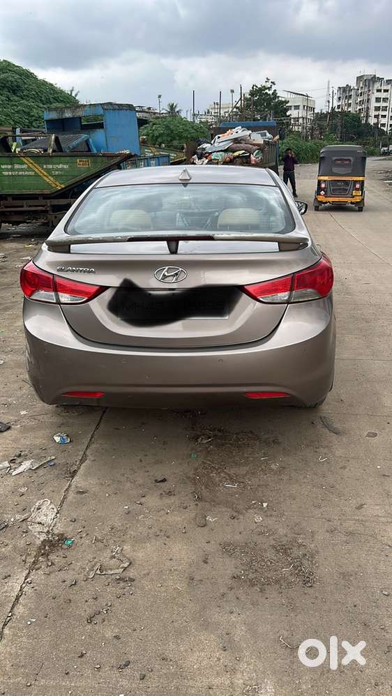 Hyundai Elantra 2013 Petrol Well Maintained
