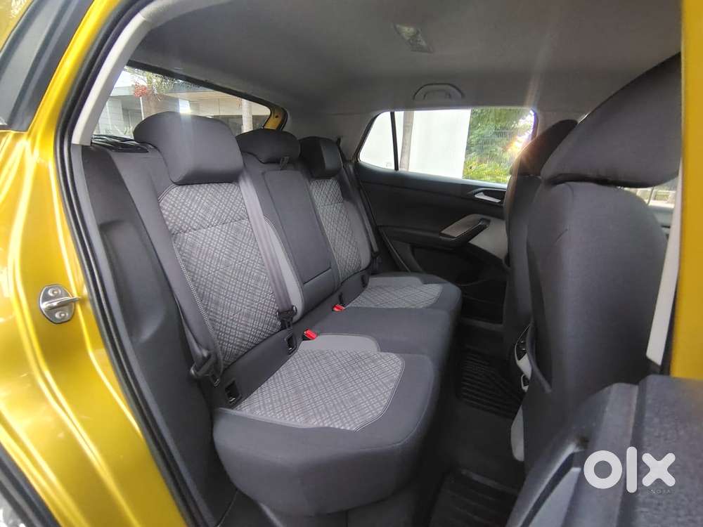 Volkswagen Taigun 1.0 Tsi Highline At, 2022, Petrol