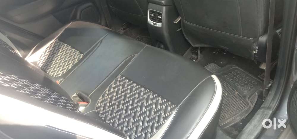 Hyundai Venue Sx (o) Mt 1.5 Diesel, 2022, Diesel