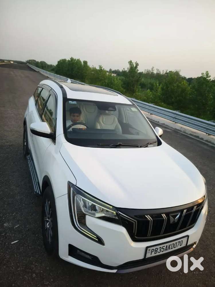 Mahindra Xuv700 Mt 2022/23
