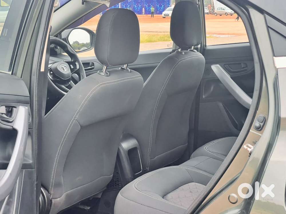 Tata Nexon 1.5 Revotorq Xm (s), 2021, Diesel