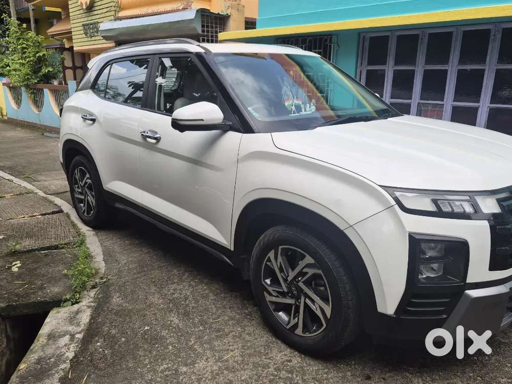 Hyundai Creta Sx (o)  2025  Petrol  Sunroof + Adas