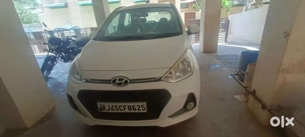 Hyundai Grand I10 2019 Petrol 52000 Km Driven