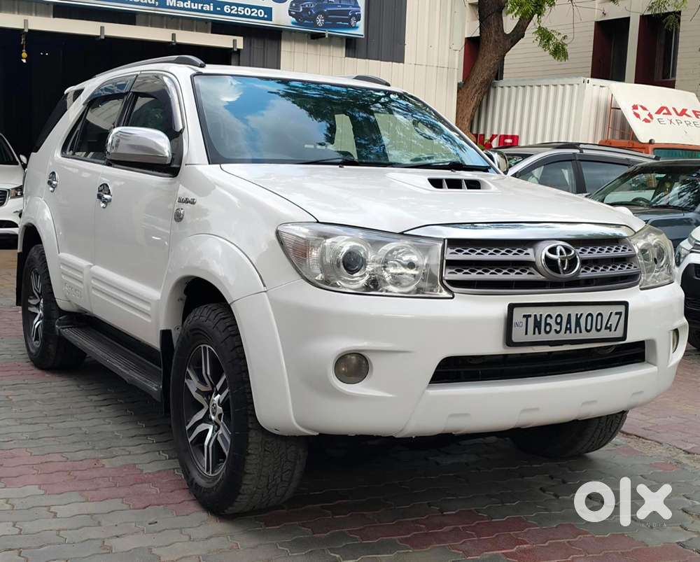 Toyota Fortuner 3.0 4x4 Manual, 2010, Diesel
