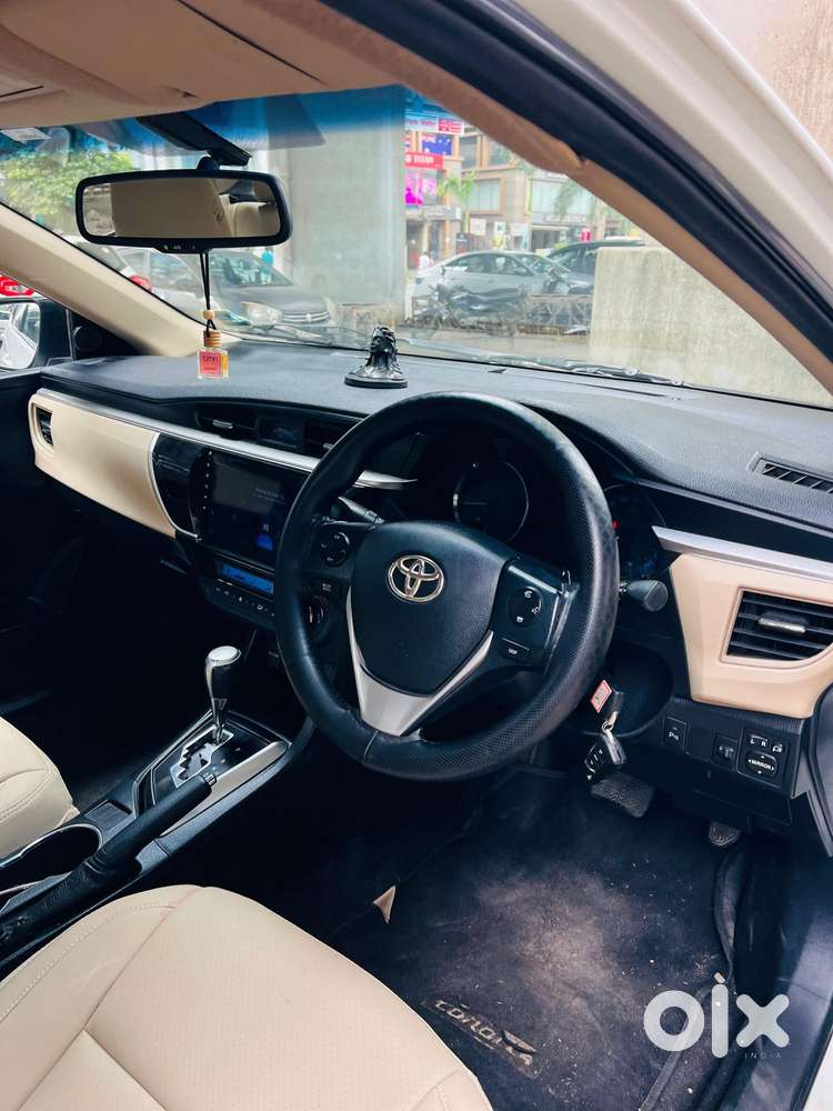 Toyota Corolla Altis G At, 2016, Petrol