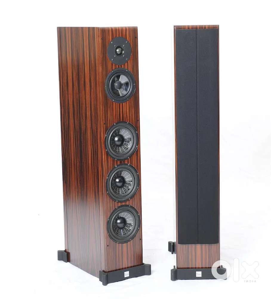Vienna acoustic Tower speakers