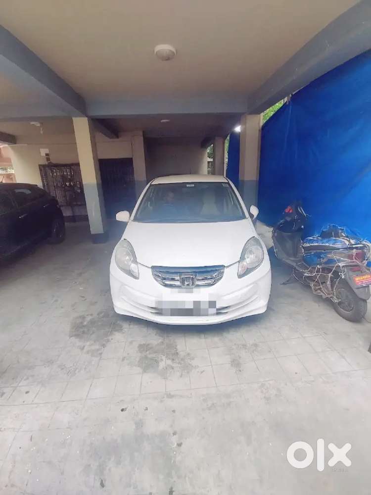 Honda Amaze White Very Good Condition