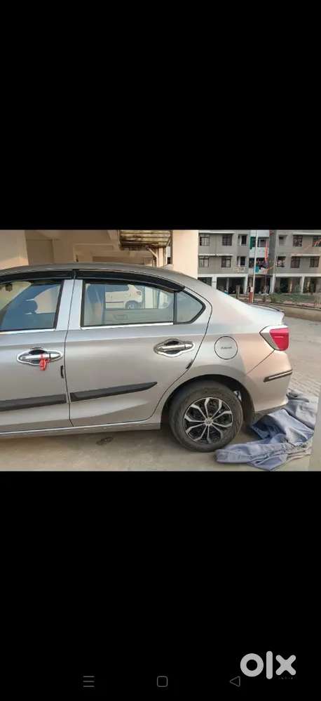 New Condition Car, Fill Accessories Lodade, Koi Bhe Kam Kharcha Nhi H,