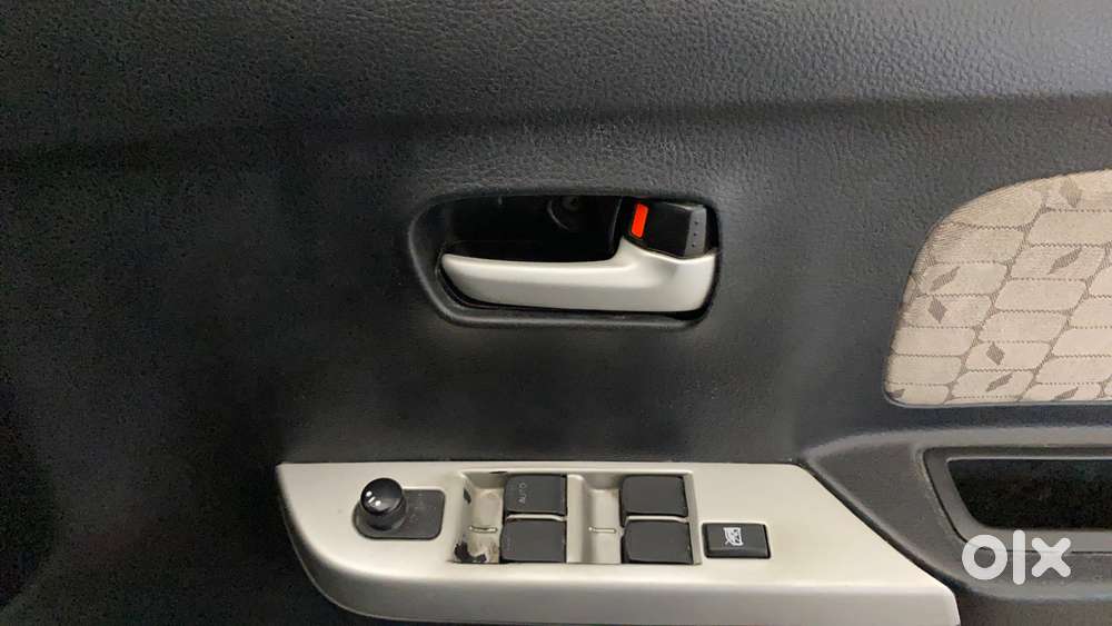 Maruti Suzuki Wagon R 1.0 2015-2019 Vxi Amt, 2015, Petrol