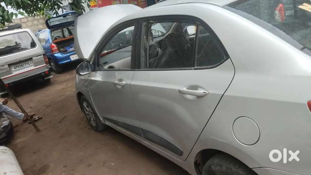 Hyundai Xcent Diesel Manual 2014