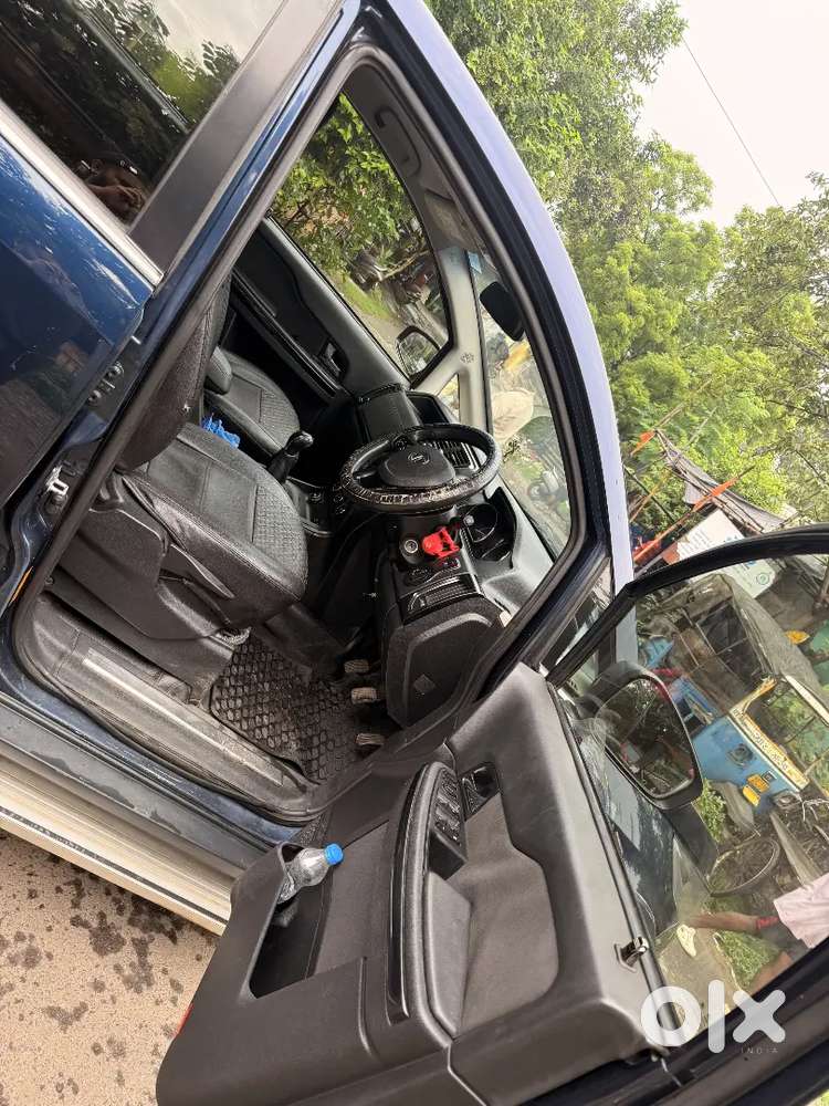 Tata Hexa 2.2 Xe 2018