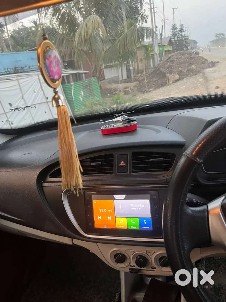 Alto 800 Vxi+
Two Airbag 
Power Window 
Power Steering 
Ac
Display