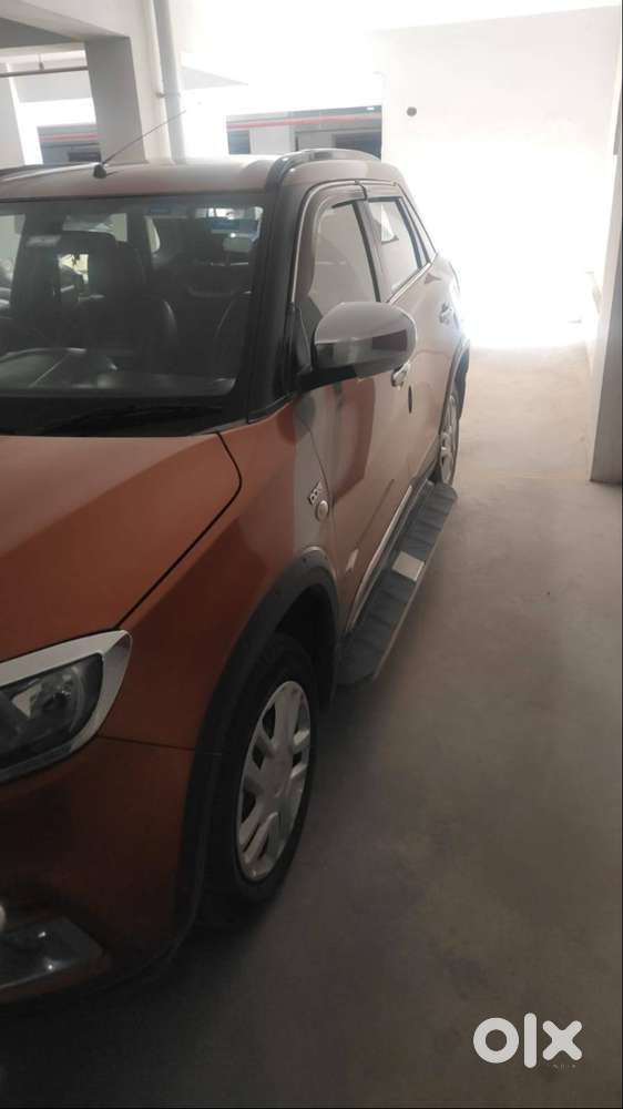 Brezza Diesel 2018 Showroom Track