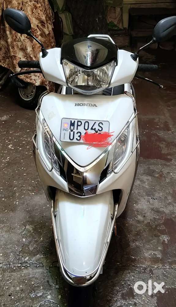 NO BROKER Please Contact Only Genion Person Honda Activa 125 White