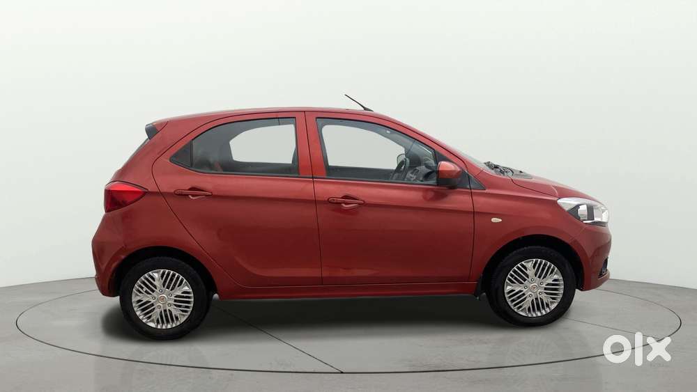 Tata Tiago 1.2 Revotron Xt, 2017, Petrol