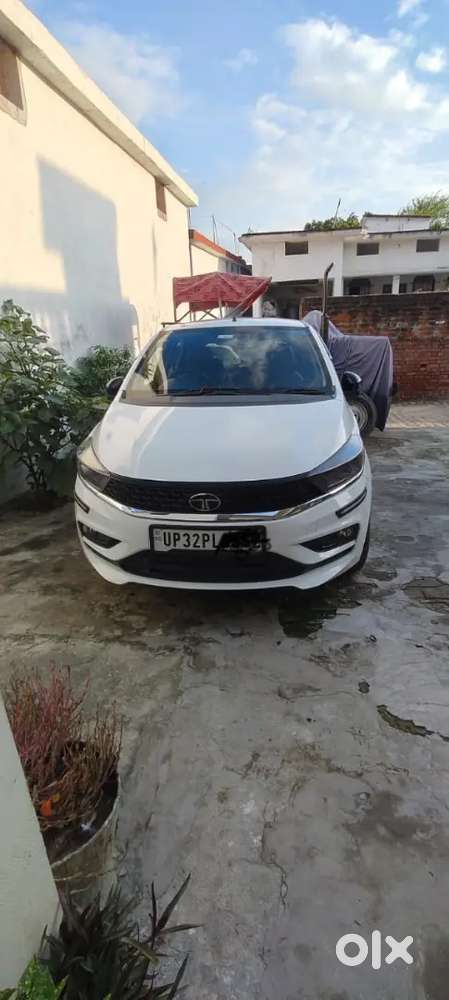 Tata Tiago Wizz Petrol 2024 Manual Edition
