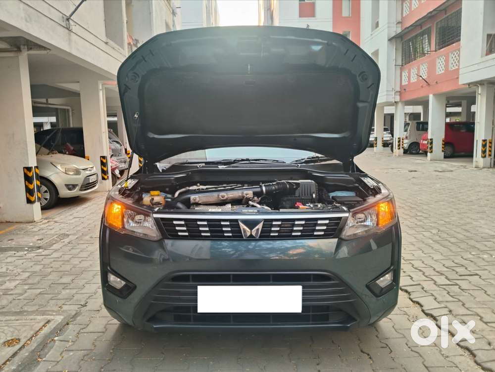 Mahindra Xuv300 W6 Amt Diesel, 2023, Diesel