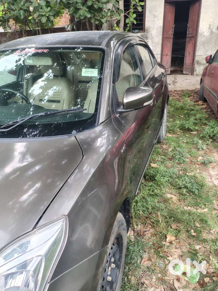 Maruti Suzuki Dzire 1.2 Zxi, 2019, Petrol