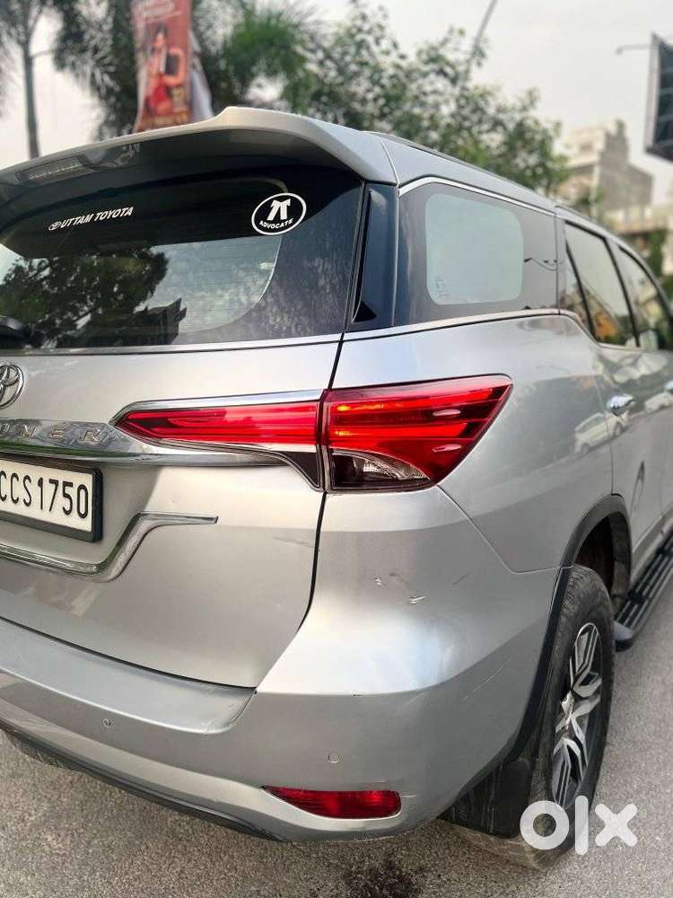 Toyota Fortuner 4x2 At 2.8 Diesel, 2020, Diesel
