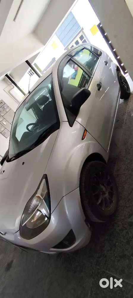 Remote Key With A Manual, And Alloy Wheels, With One+ Music System.