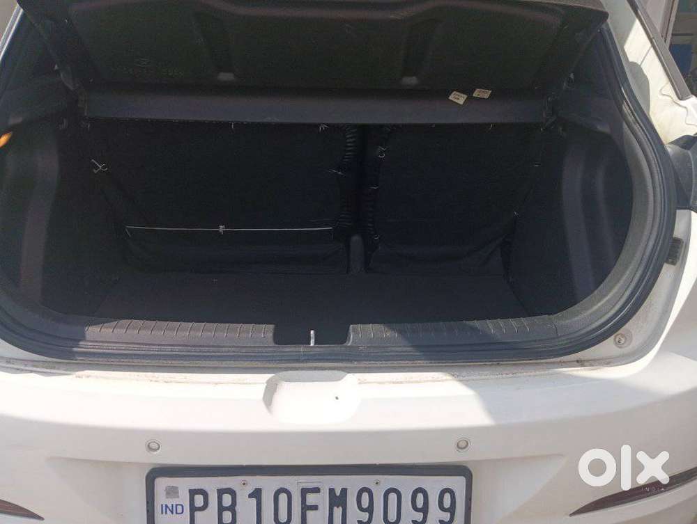 Hyundai New I20 1.2 Asta Mt, 2015, Diesel