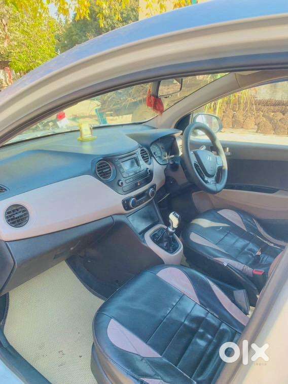 Hyundai Xcent 2015 Diesel Good Condition 98000 Driven