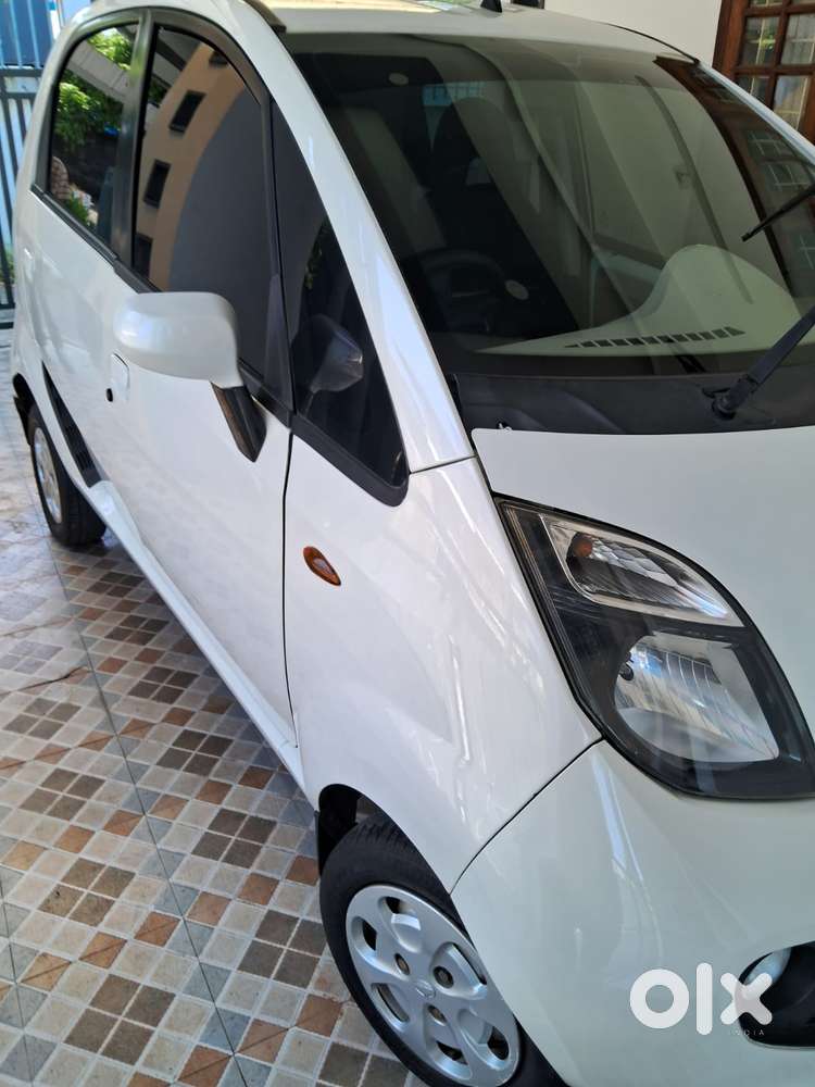 Tata Nano Genx Xta, 2017, Petrol