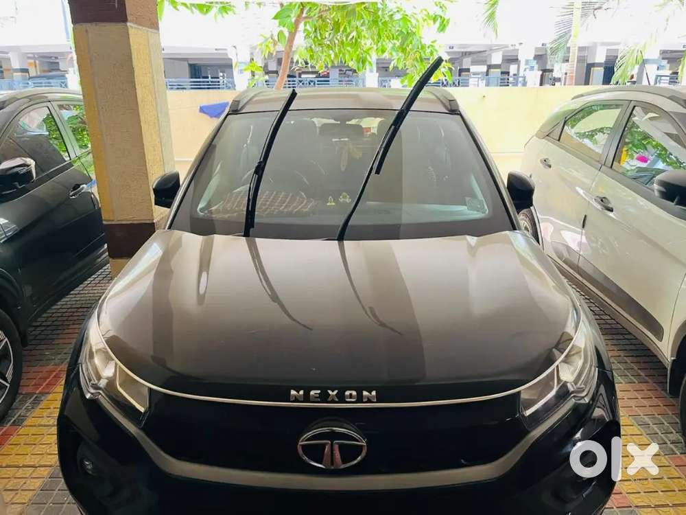 Tata Nexon 2022 Petrol Dark Edition