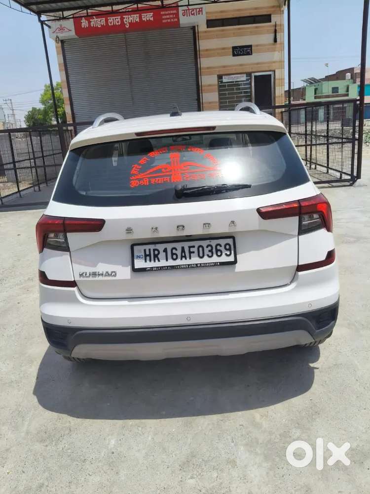 Skoda Kushaq Signature 1.0l Tsi Mt 2025 In Like Showroom Condition