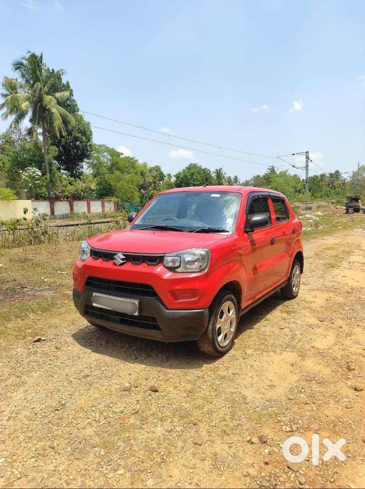 Maruti Suzuki S-presso Vxi, 2022, Petrol