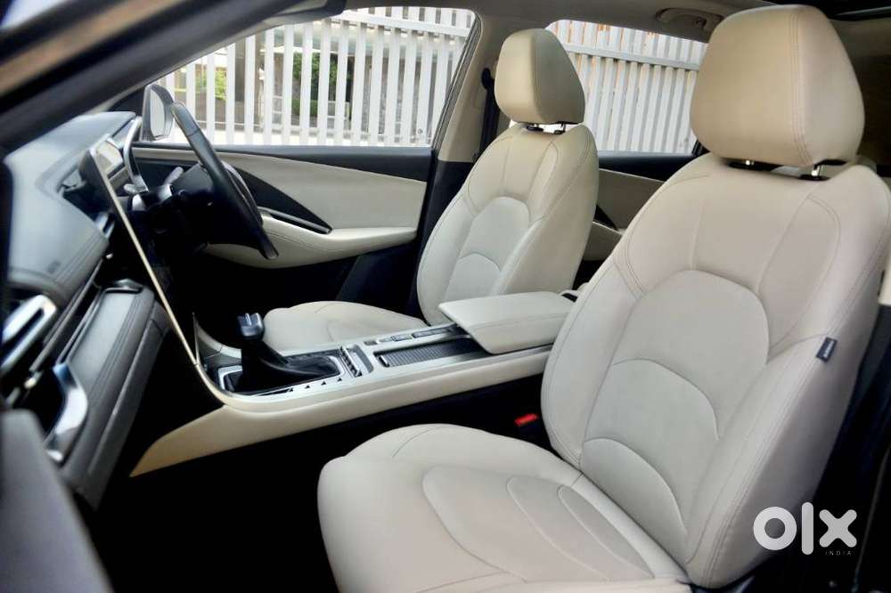 Mg Hector Savvy Pro 1.5 Turbo Cvt Dual Tone, 2023, Petrol